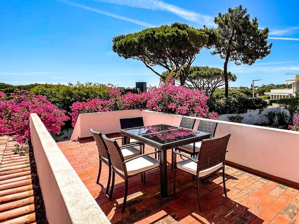 Traditional 3 Bedroom Villa With Great Pool In The Heart Of Vale Do Lobo Exteriér fotografie